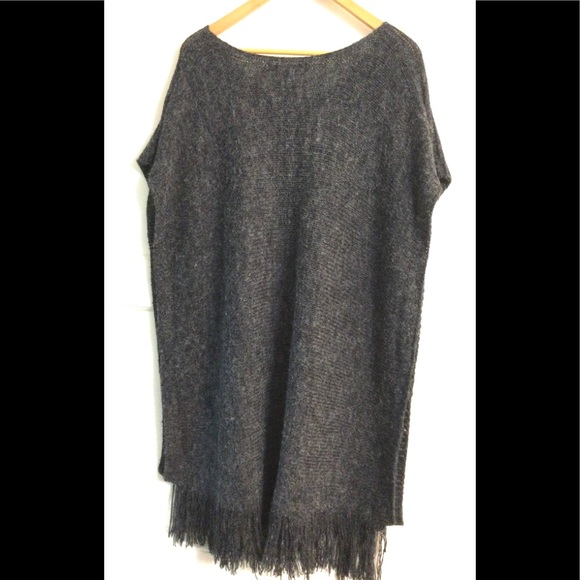 MaxSport Gray Long Poncho With Fringe and Buttons - Picture 2 of 8